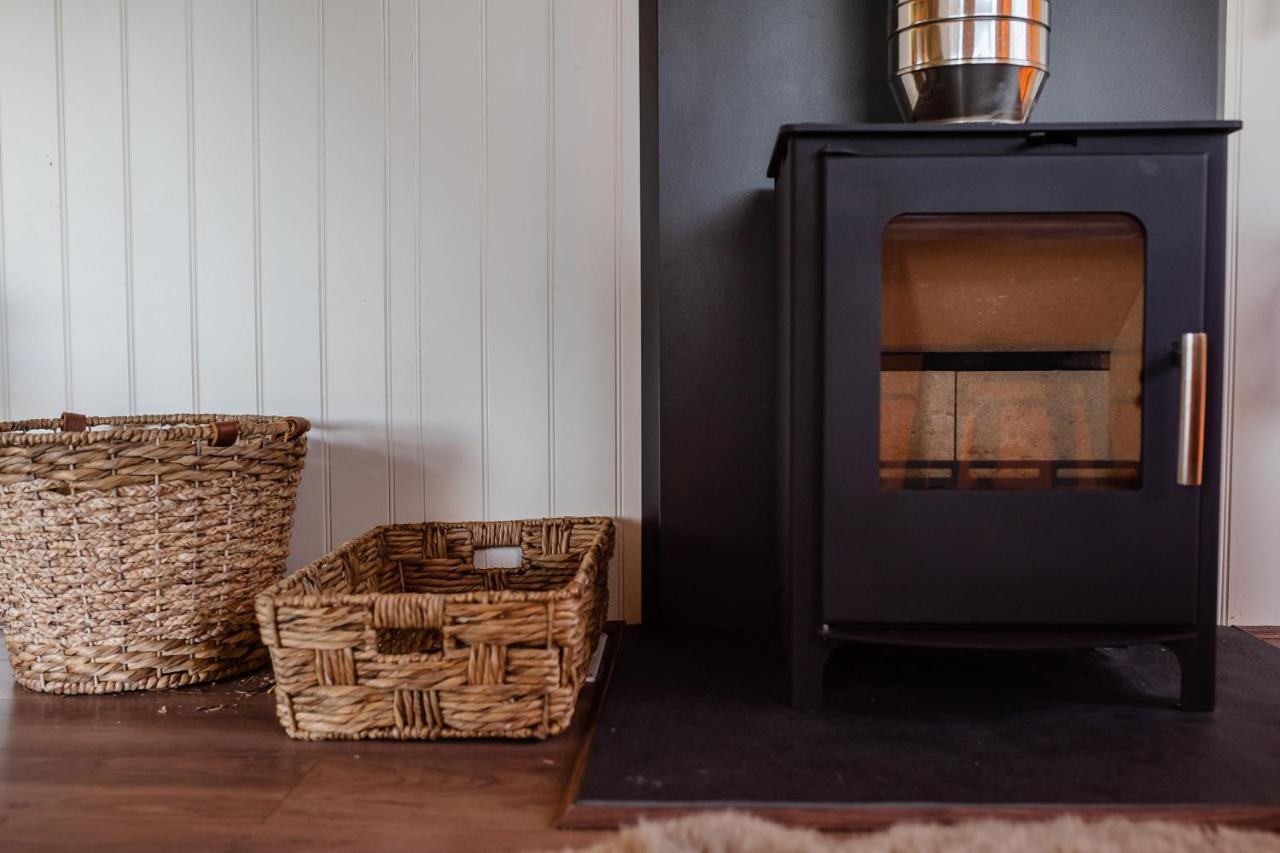 Hencote Vineyard Glamping Village Shrewsbury Esterno foto