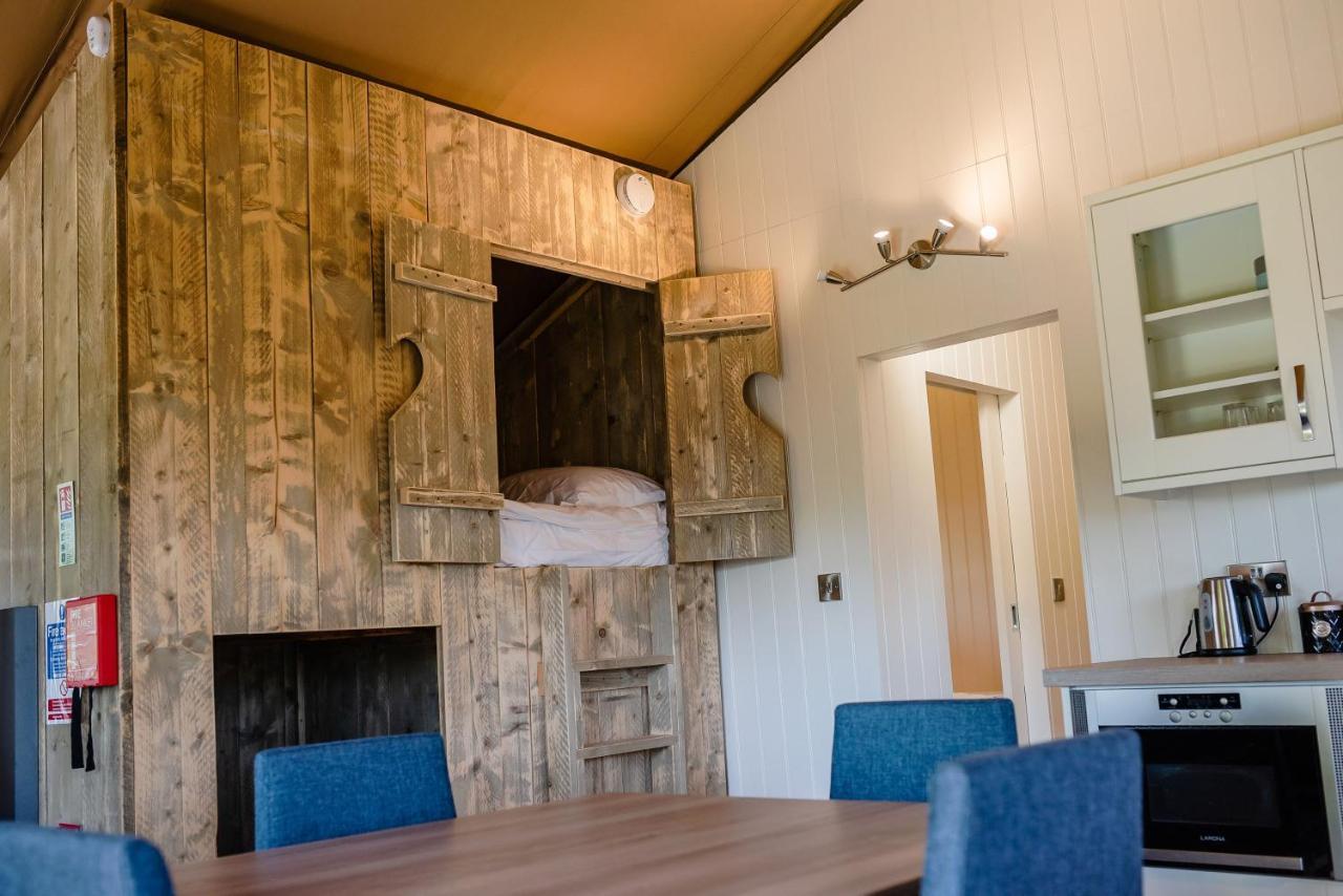 Hencote Vineyard Glamping Village Shrewsbury Esterno foto