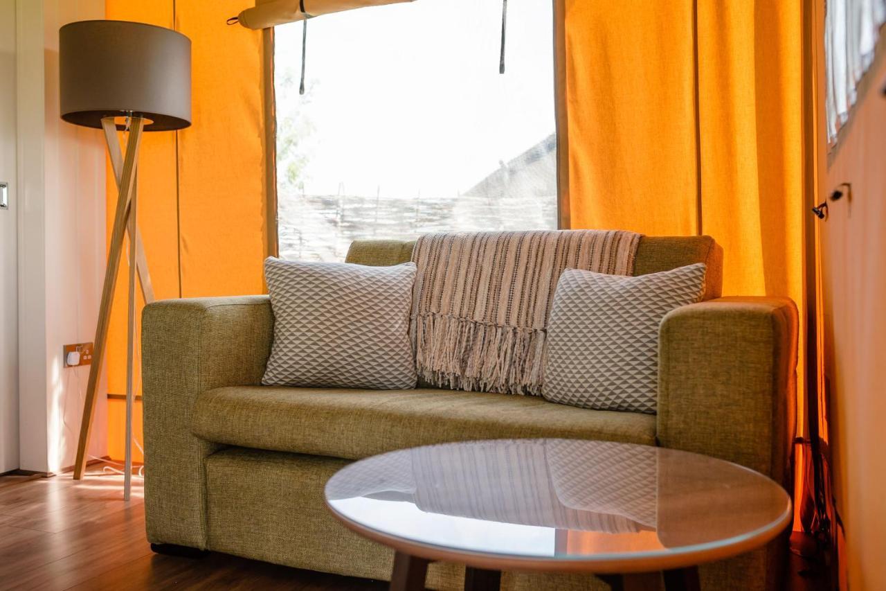 Hencote Vineyard Glamping Village Shrewsbury Esterno foto