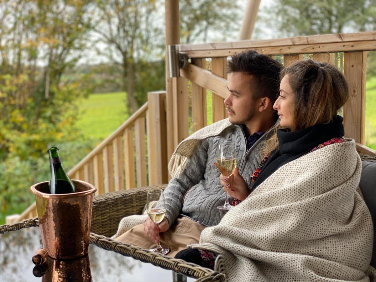 Hencote Vineyard Glamping Village Shrewsbury Esterno foto
